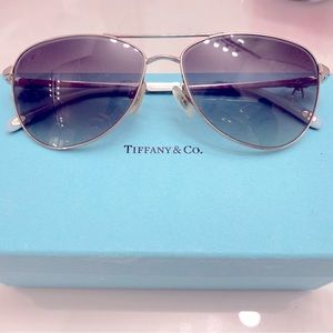 Tiffany aviator sunglasses
